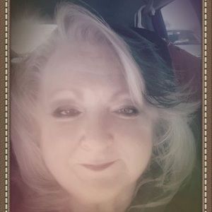 Meet your Posher, Sylvia